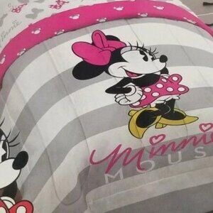 Disney Minnie Mouse Girls Twin Gray Pink White Reversible Bedding Comforter